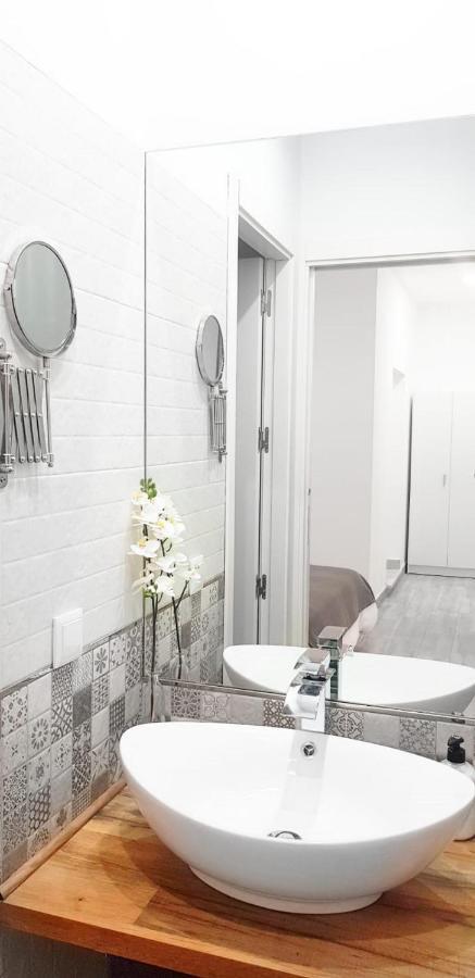 Acogedor Loft En Bajo Centrico Con Parking Wifi Lejlighed Córdoba Eksteriør billede